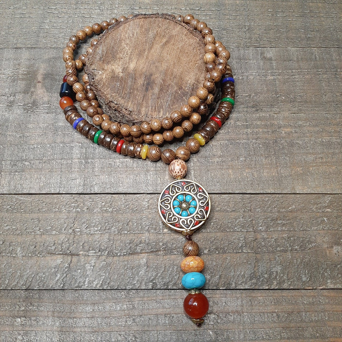 Himalayan Inlaid Prayer Bead Necklace Front