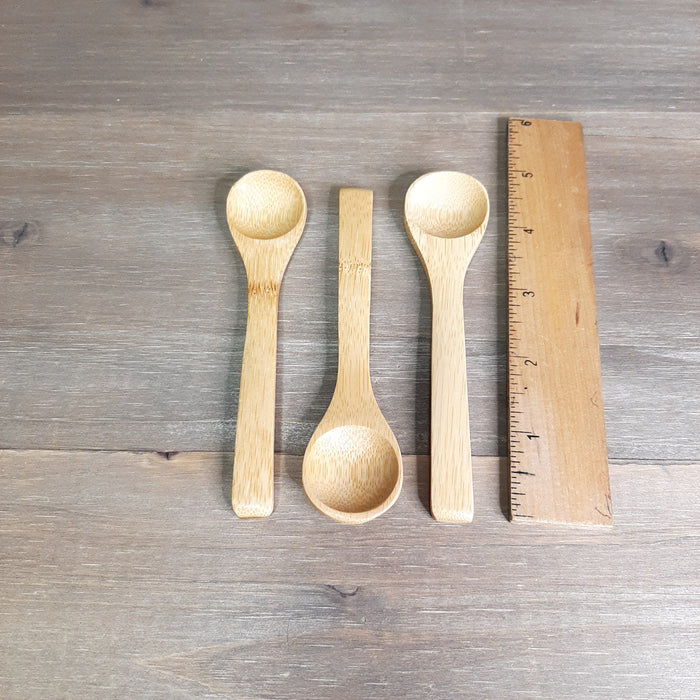 3 Mini Bamboo Spoons with Vertical Ruler